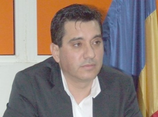 Chiru: M-am întâlnit cu sindicaliştii din port, am discutat cu ministrul Transporturilor